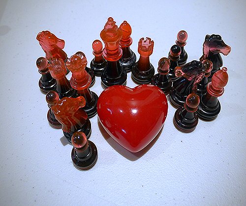 Crimson Realm Chess pieces - 16 Red Black Pattern